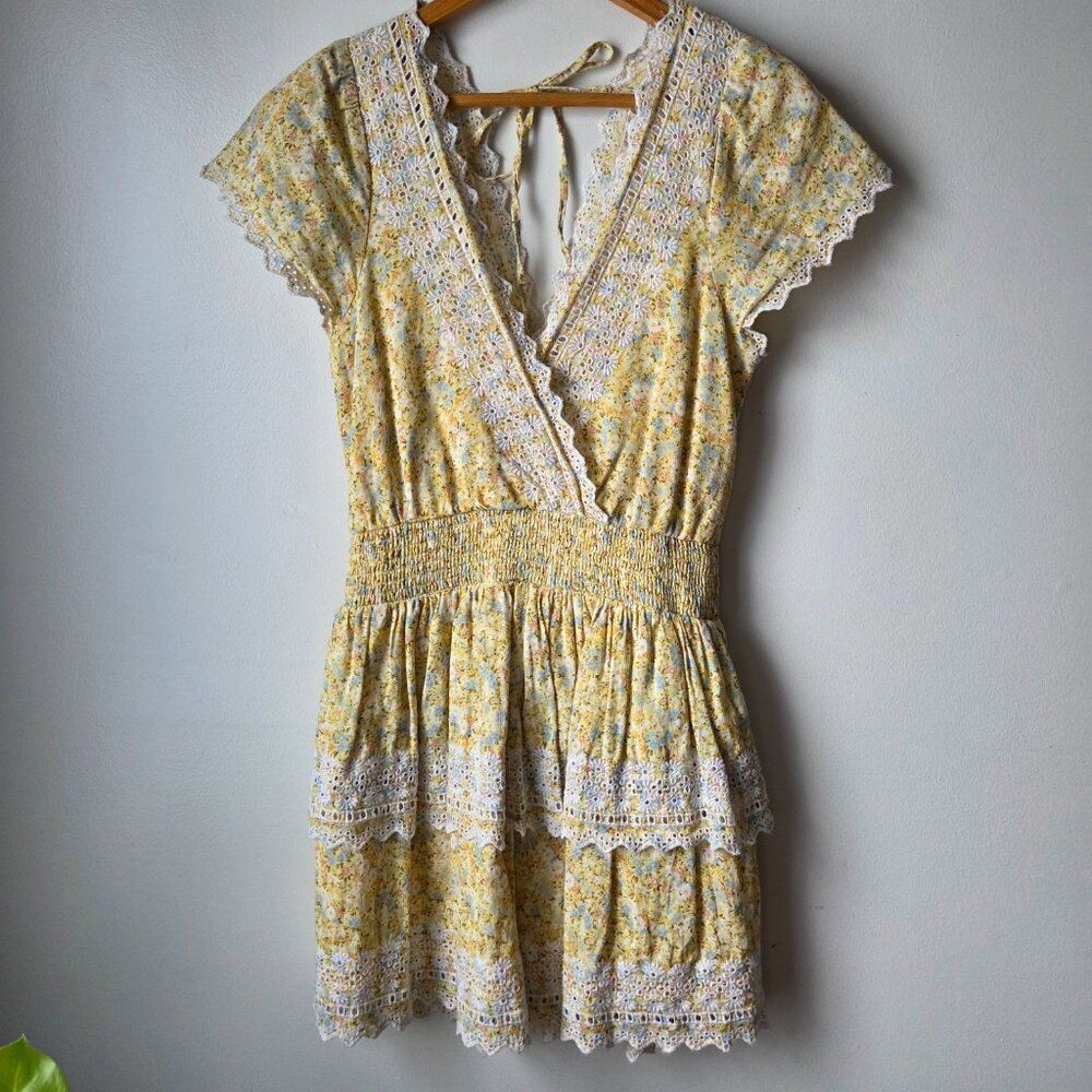 EUC LIKE NEW AMERICAN EAGLE OUTFITTERS LACED FLORAL TIERED MINI DRESS SIZE SMALL